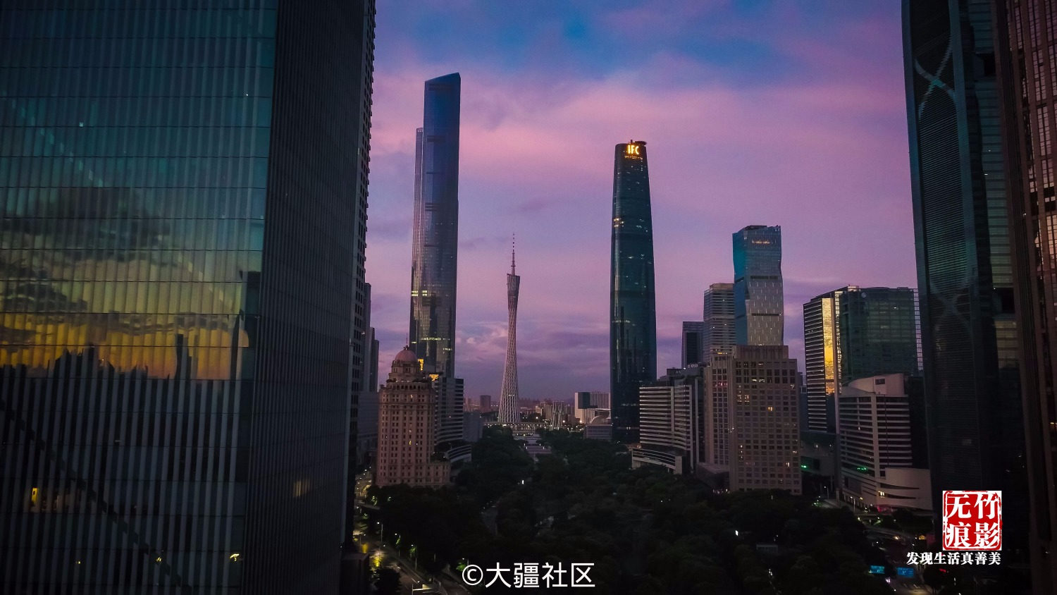 航拍广州珠江新城CBD商务中心