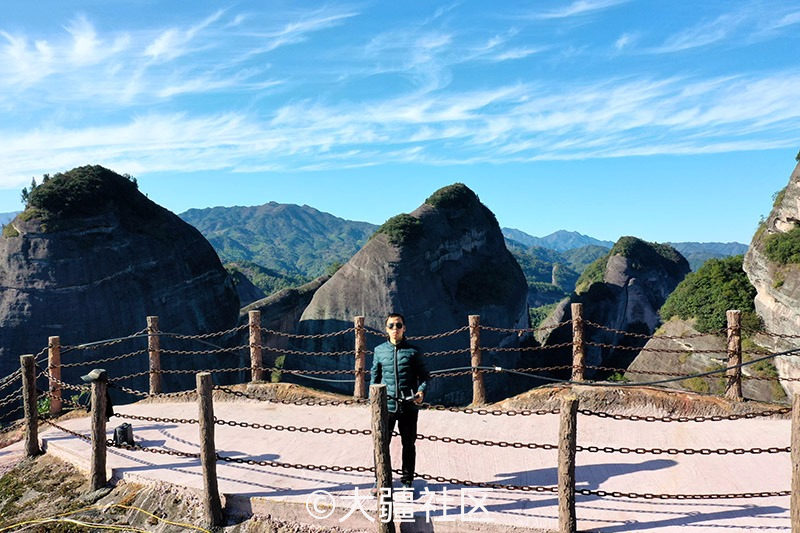 八角寨龙头香——用生命在祈福烧香